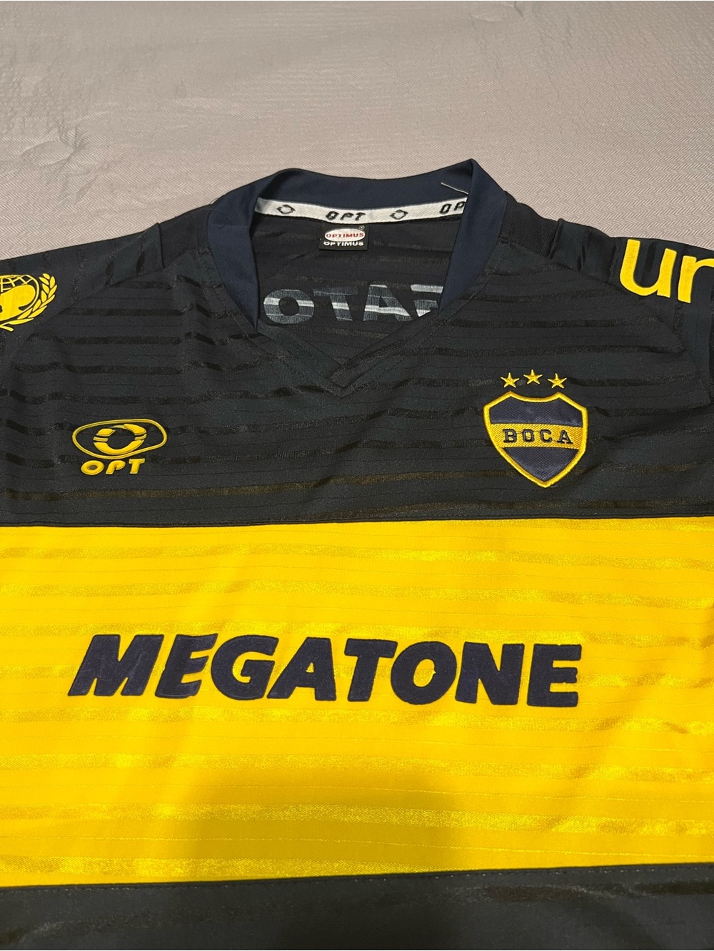 Boca Juniors Black & Yellow Megatone Soccer Jersey 2005